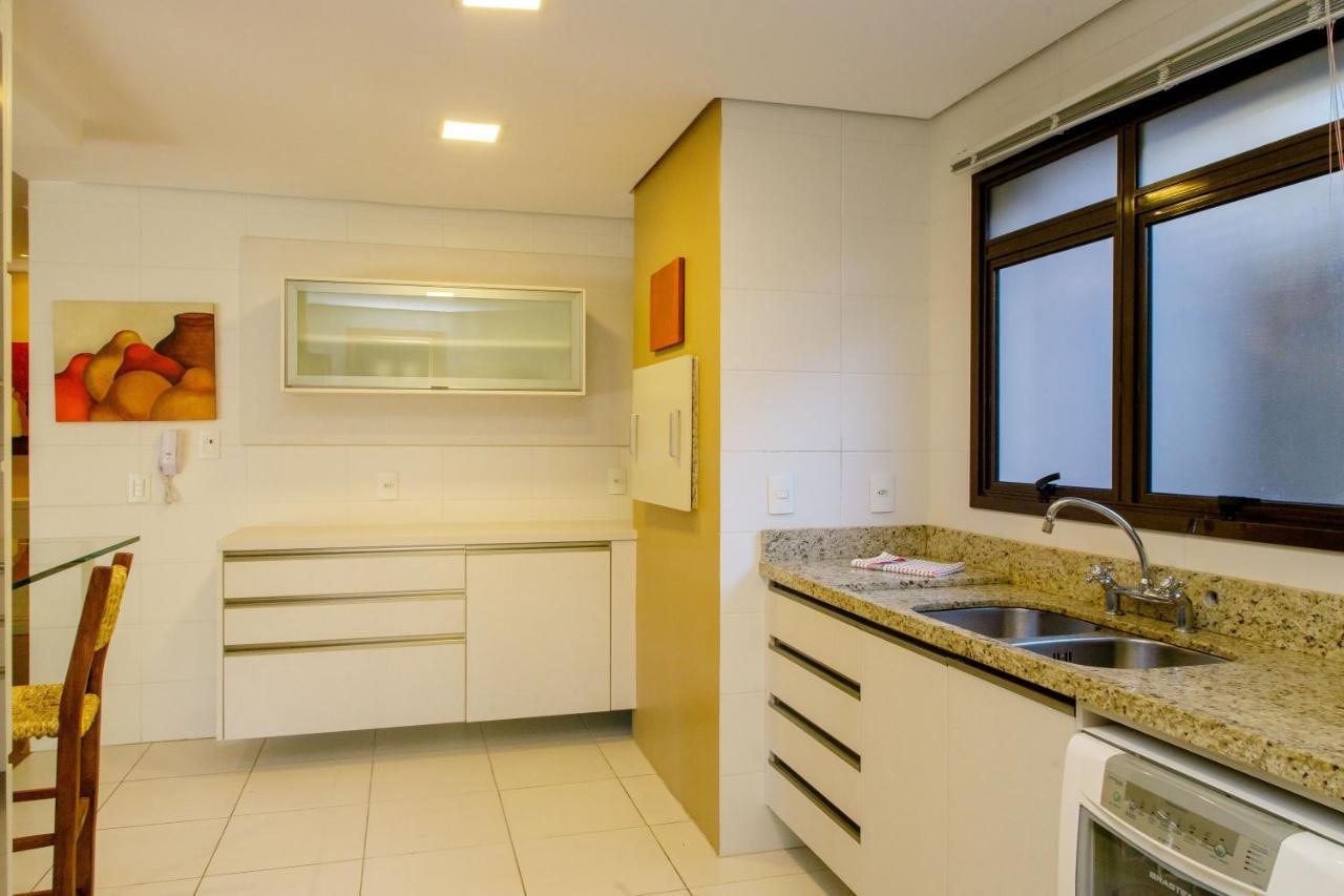 Apartamento super agradável no centro de Gramado Exterior foto
